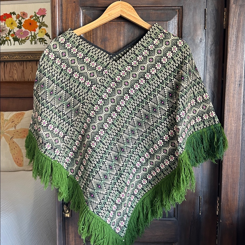 Vintage Green and Black Geo Patterned Tapestry Poncho with Fringe